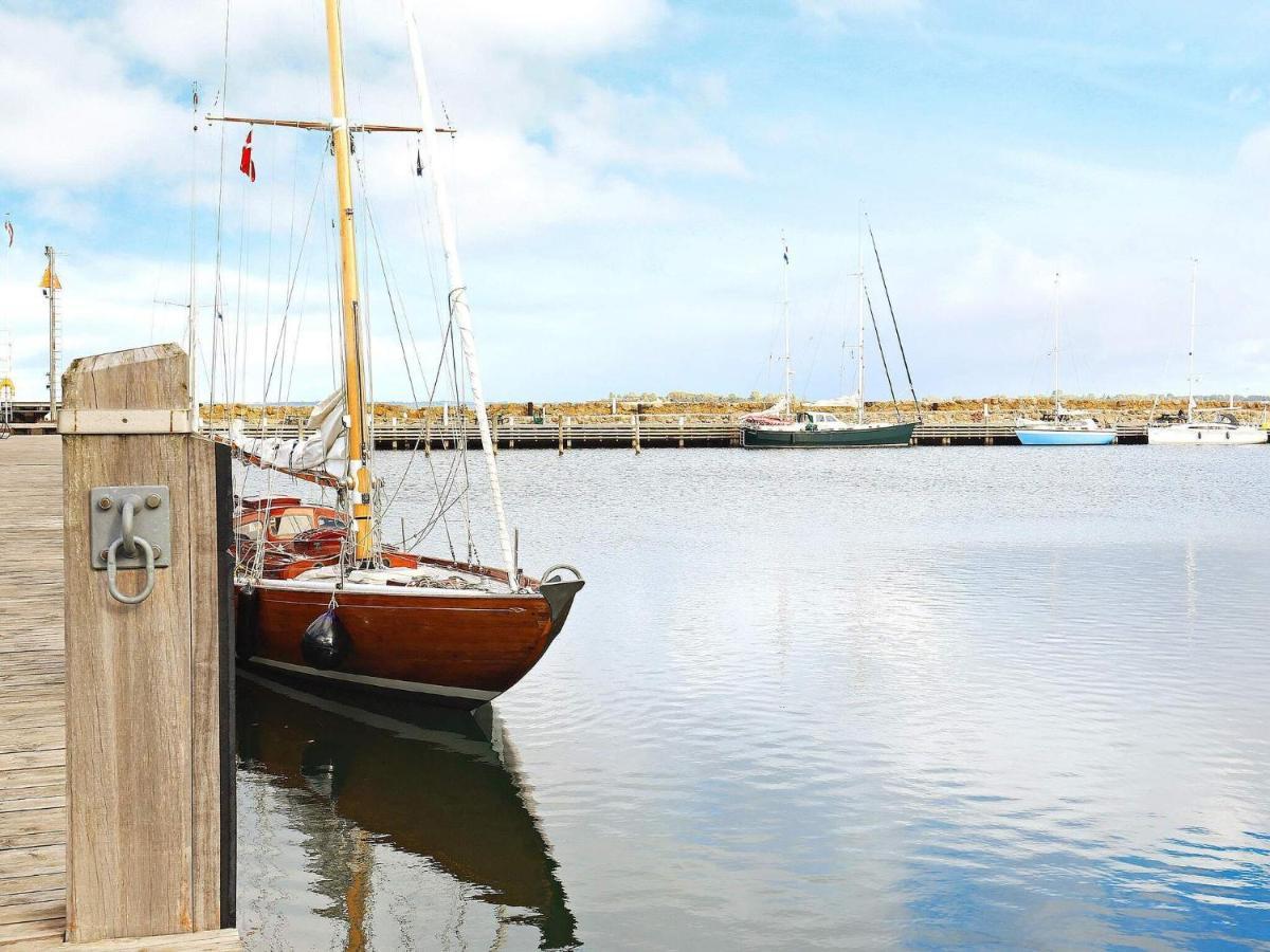 4 Person In R Sk Bing Ærøskøbing
