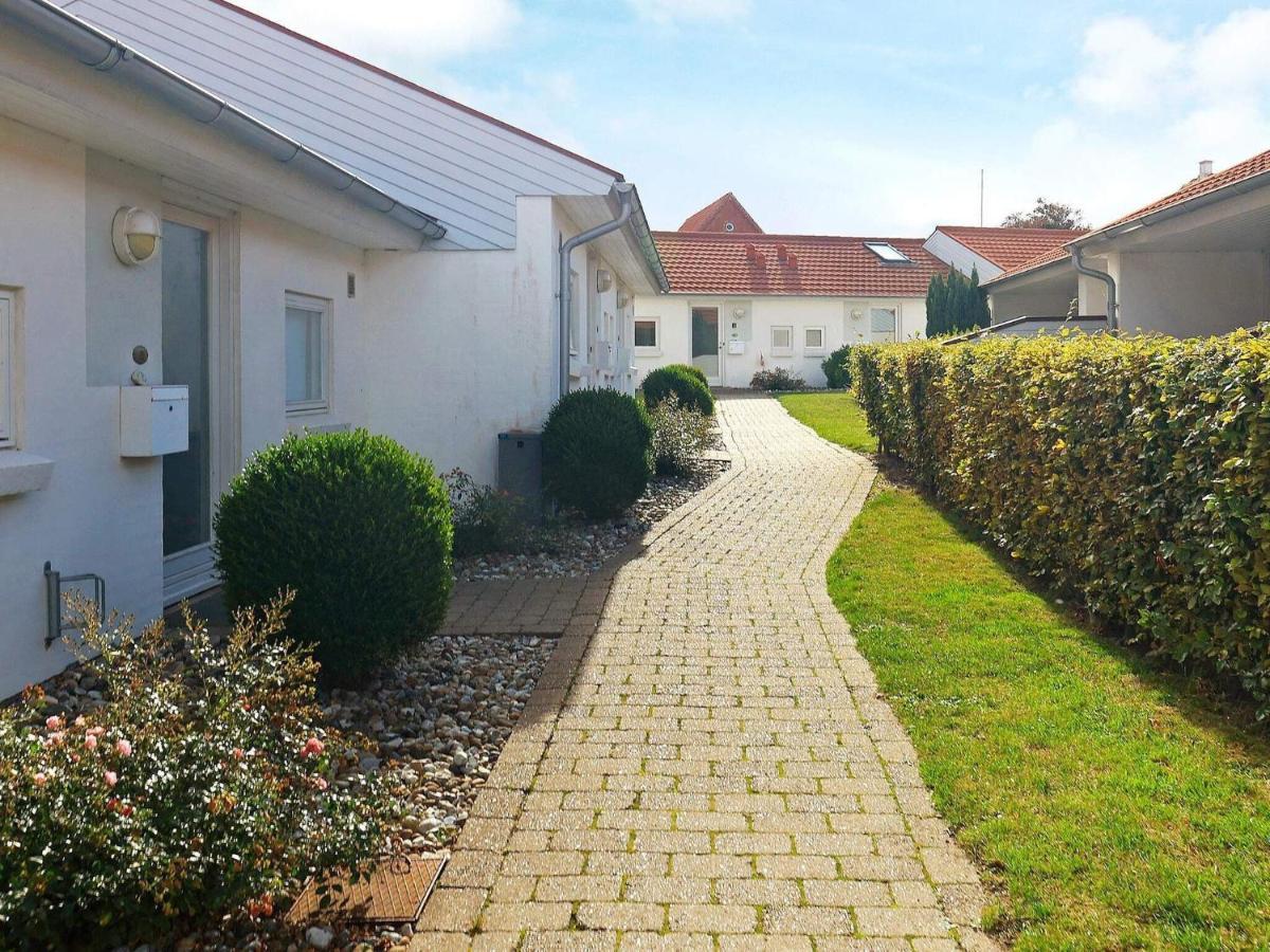 4 Person In R Sk Bing * Ærøskøbing
